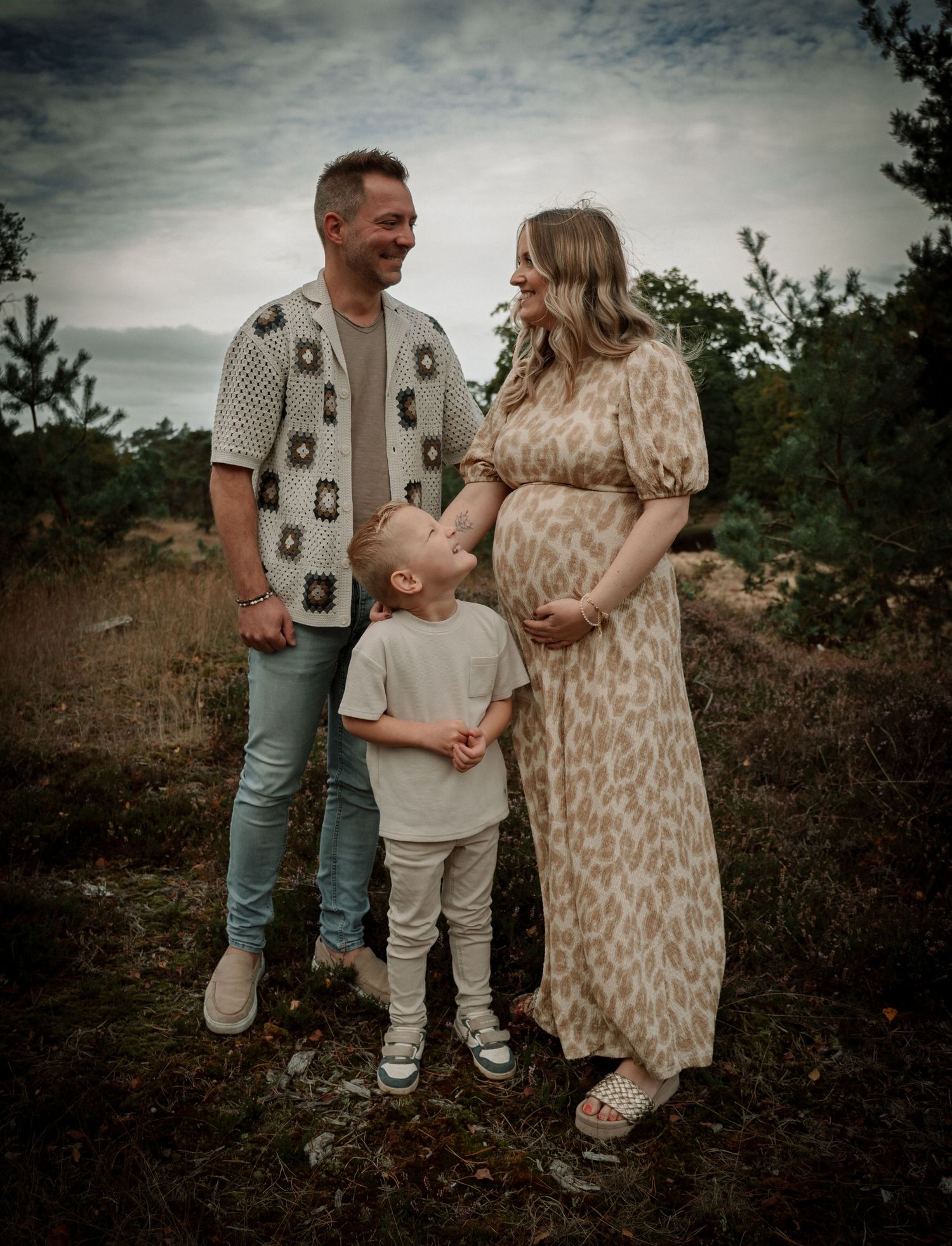 Sophie Mollee Photography - Zwangerschaps shoot - omgeving Eindhoven, Den Bosch, Boxtel, Schijndel, Esch, Liempde, Best, Rosmalen