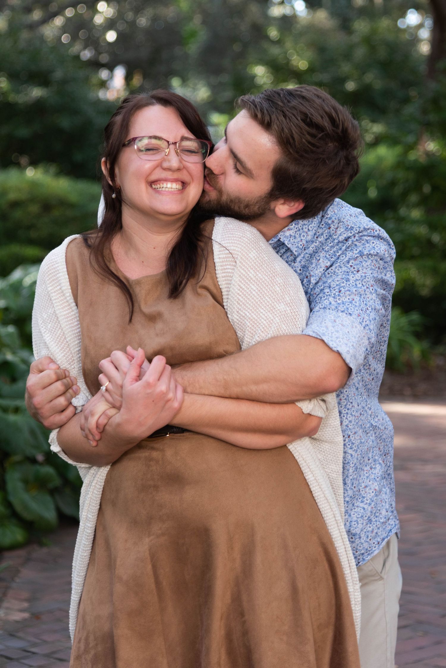 Romantic couples photography photo session Telfair Square Savannah Georgia