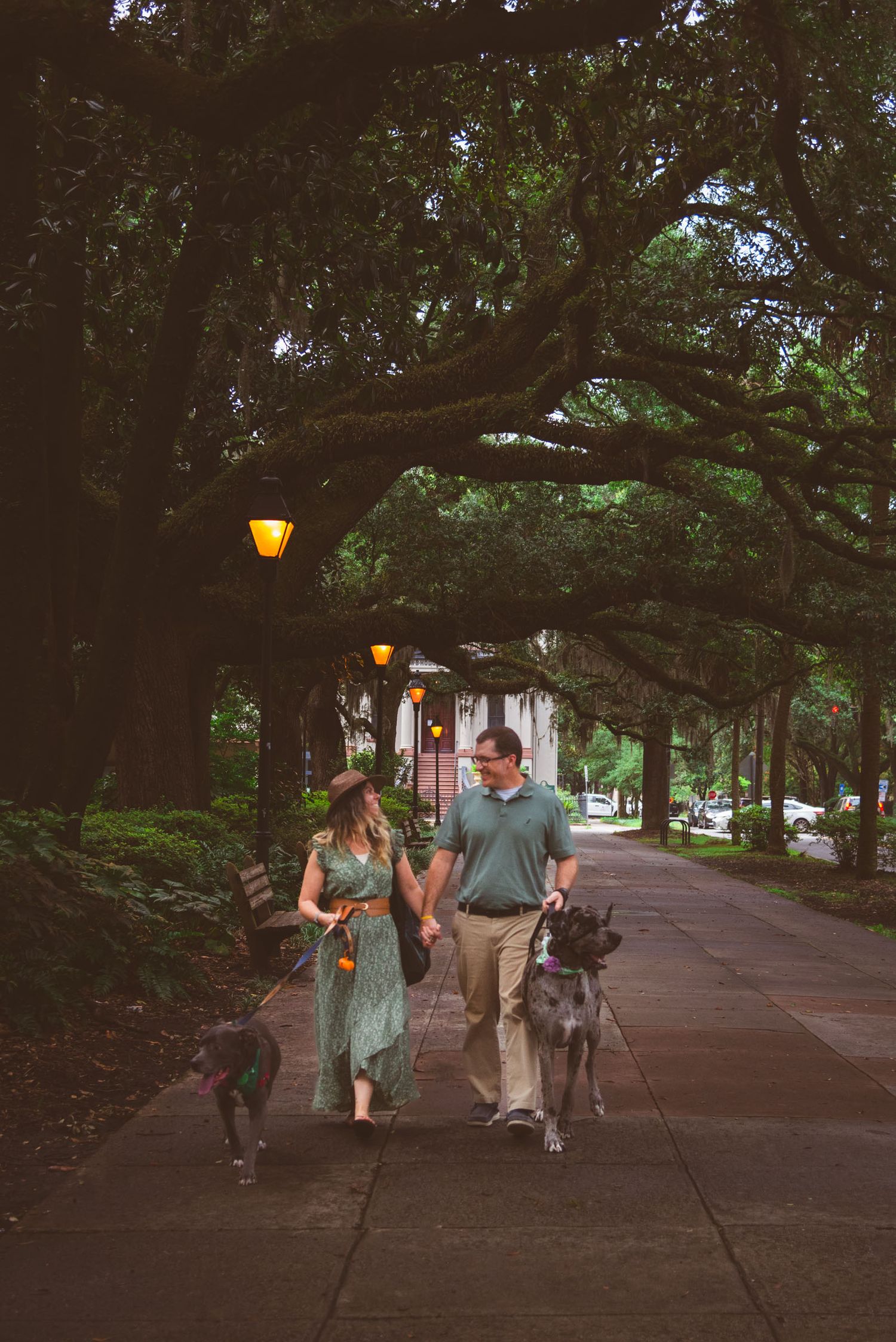Romantic couples photography photo session walking tour Forsyth Park Savannah Georgia