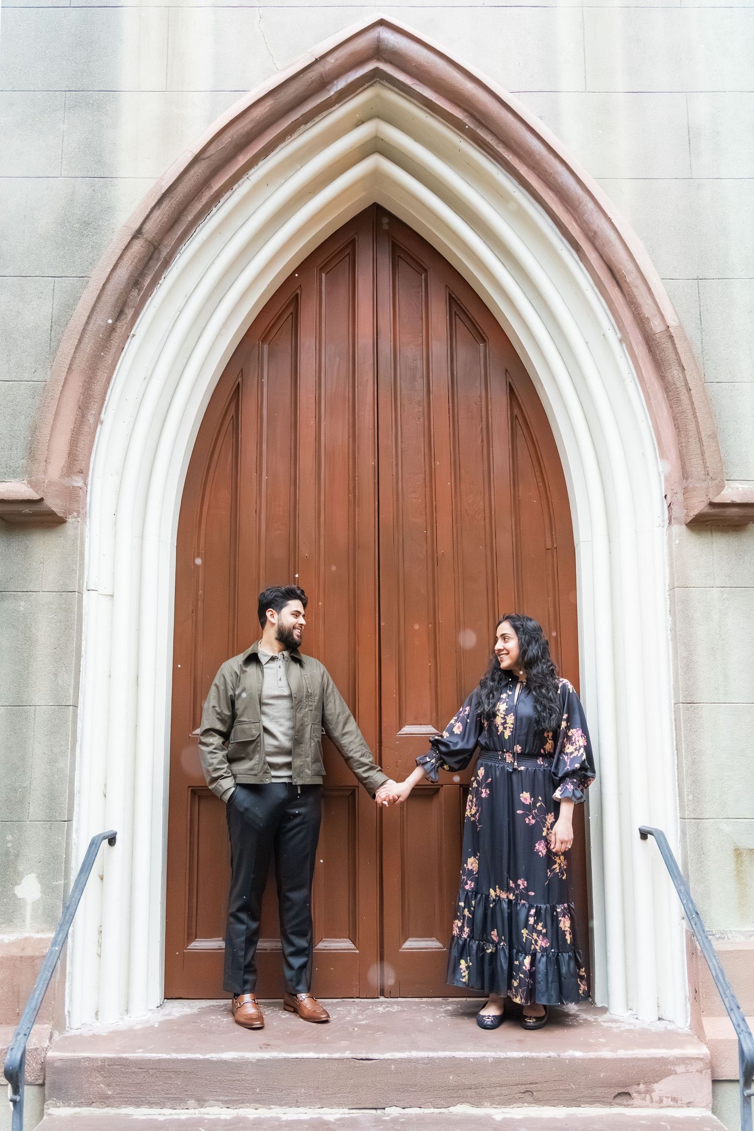 Romantic couples photography photo session tour with downtown walking tour at St John Episcopal Church Savannah Georgia