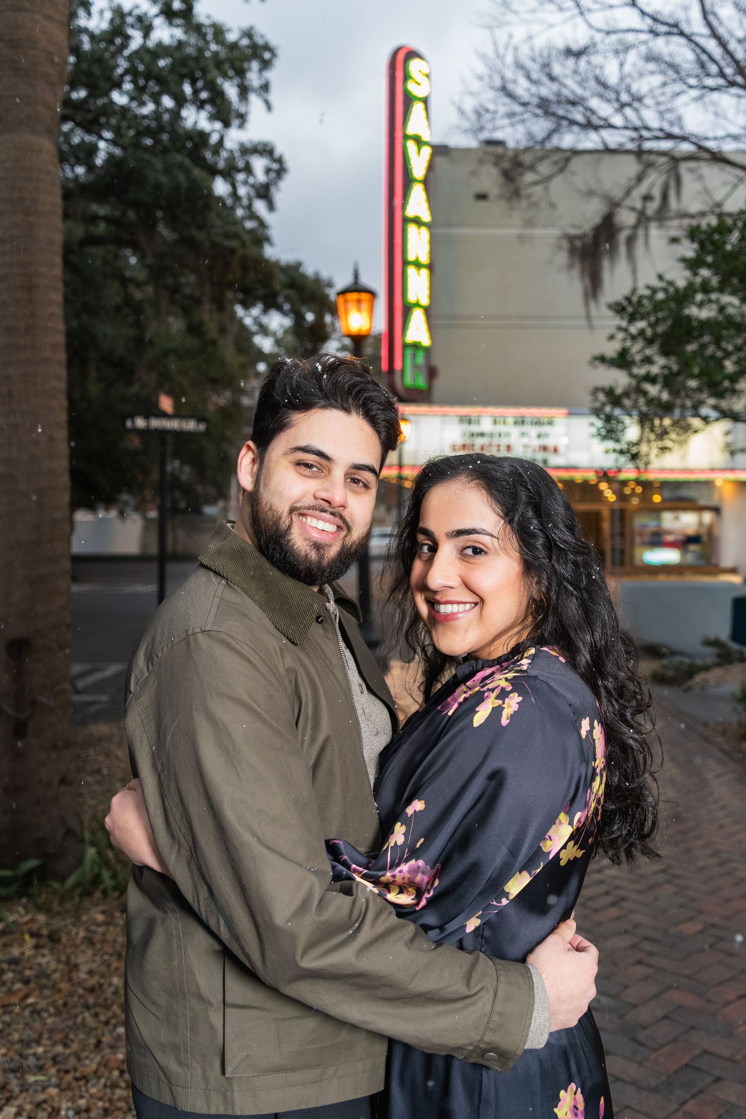 Romantic couples photography photo session tour with downtown walking tour at Savannah Theatre Savannah Georgia