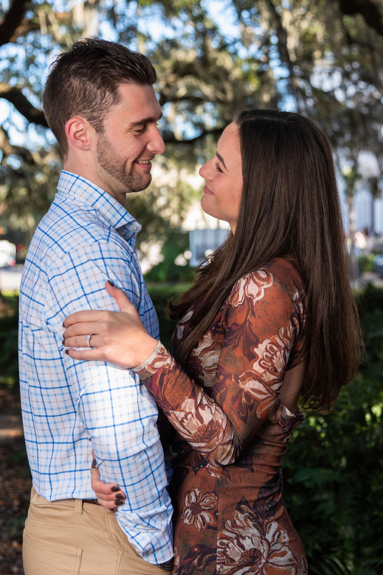 Romantic couples photography photo session Lafayette Square, Savannah Georgia