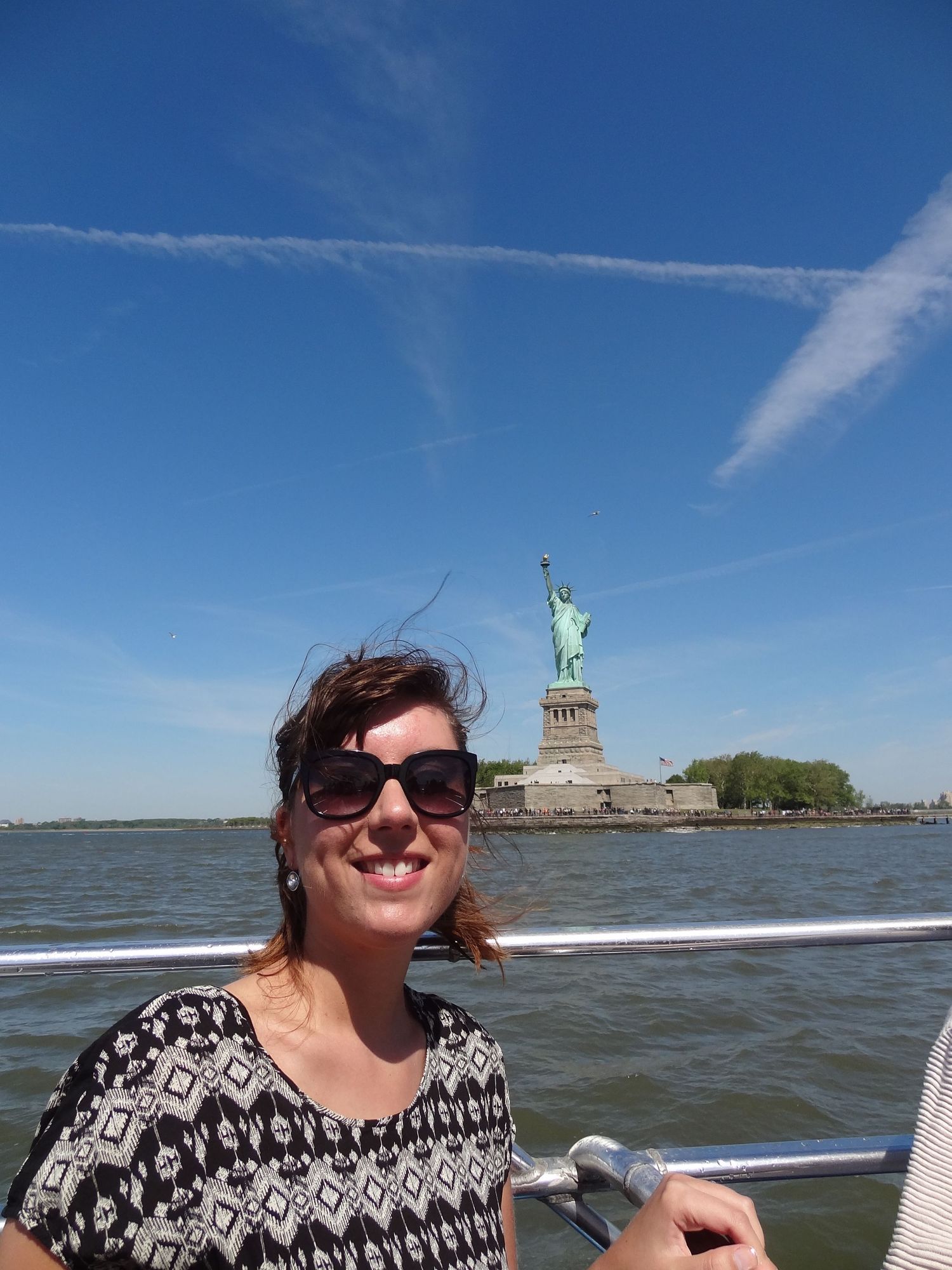 Donja Louise geniet van een reismoment in New York vol inspiratie, avontuur en mooie herinneringen.