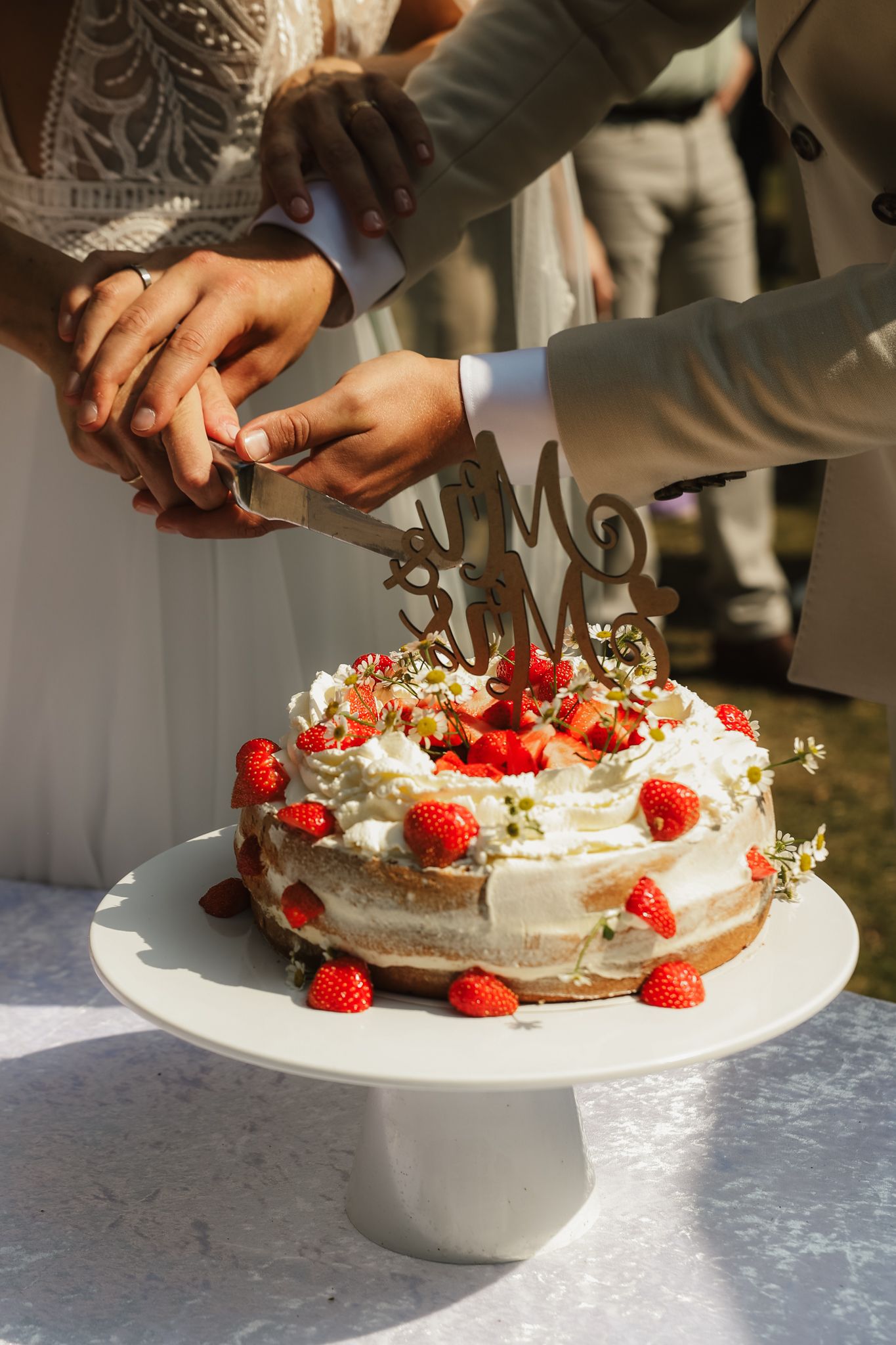 Een liefdevolle trouwreportage waarin de emoties, verbinding en bijzondere momenten van jullie trouwdag worden vastgelegd.