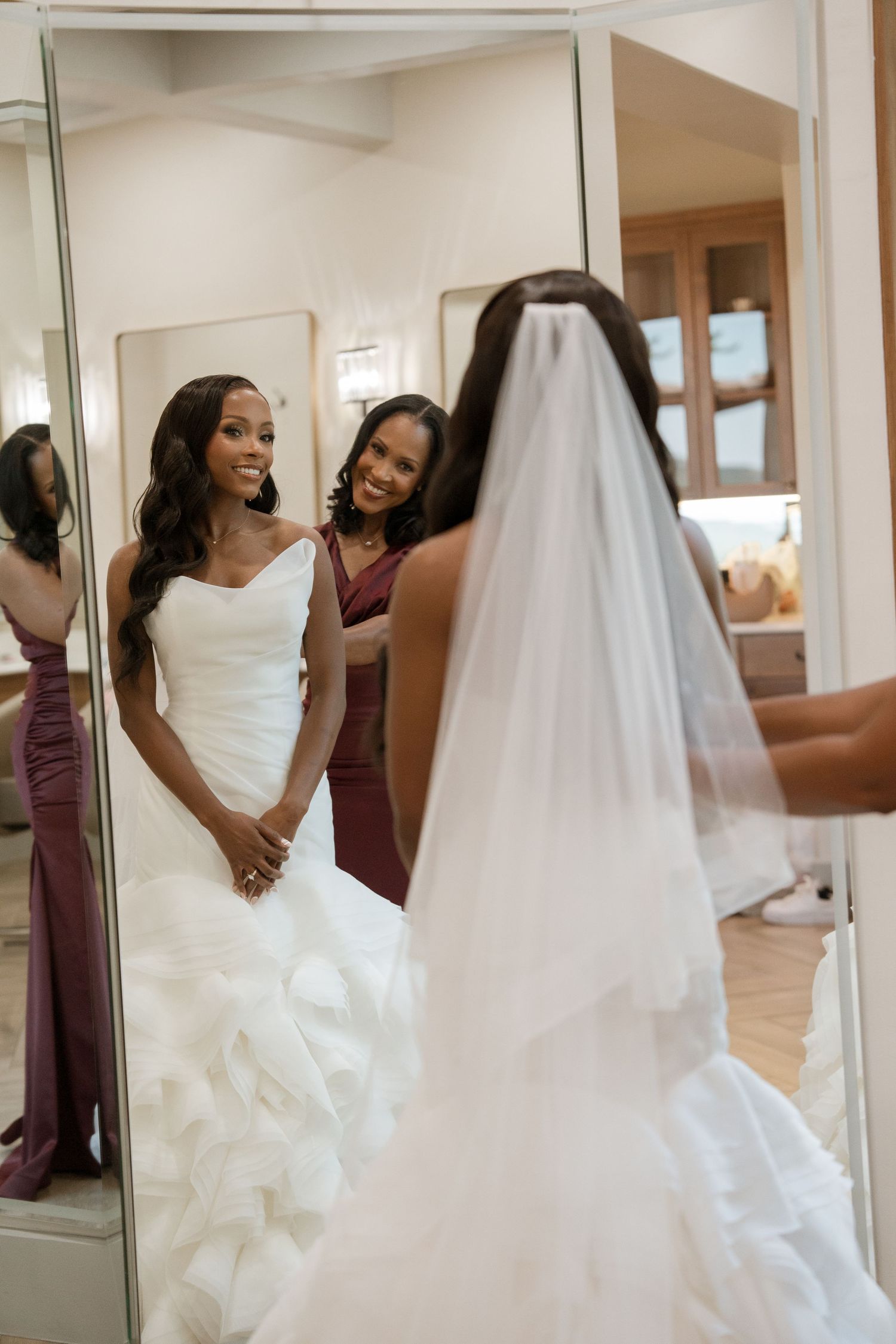 canyonwood ridge bride with mother