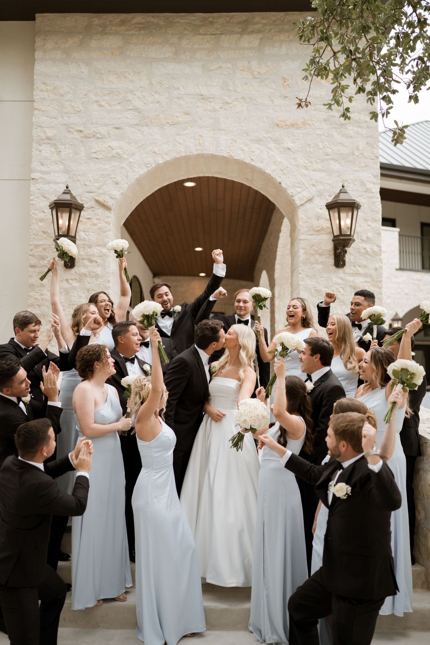 the preserve at canyon lake bridal party photos