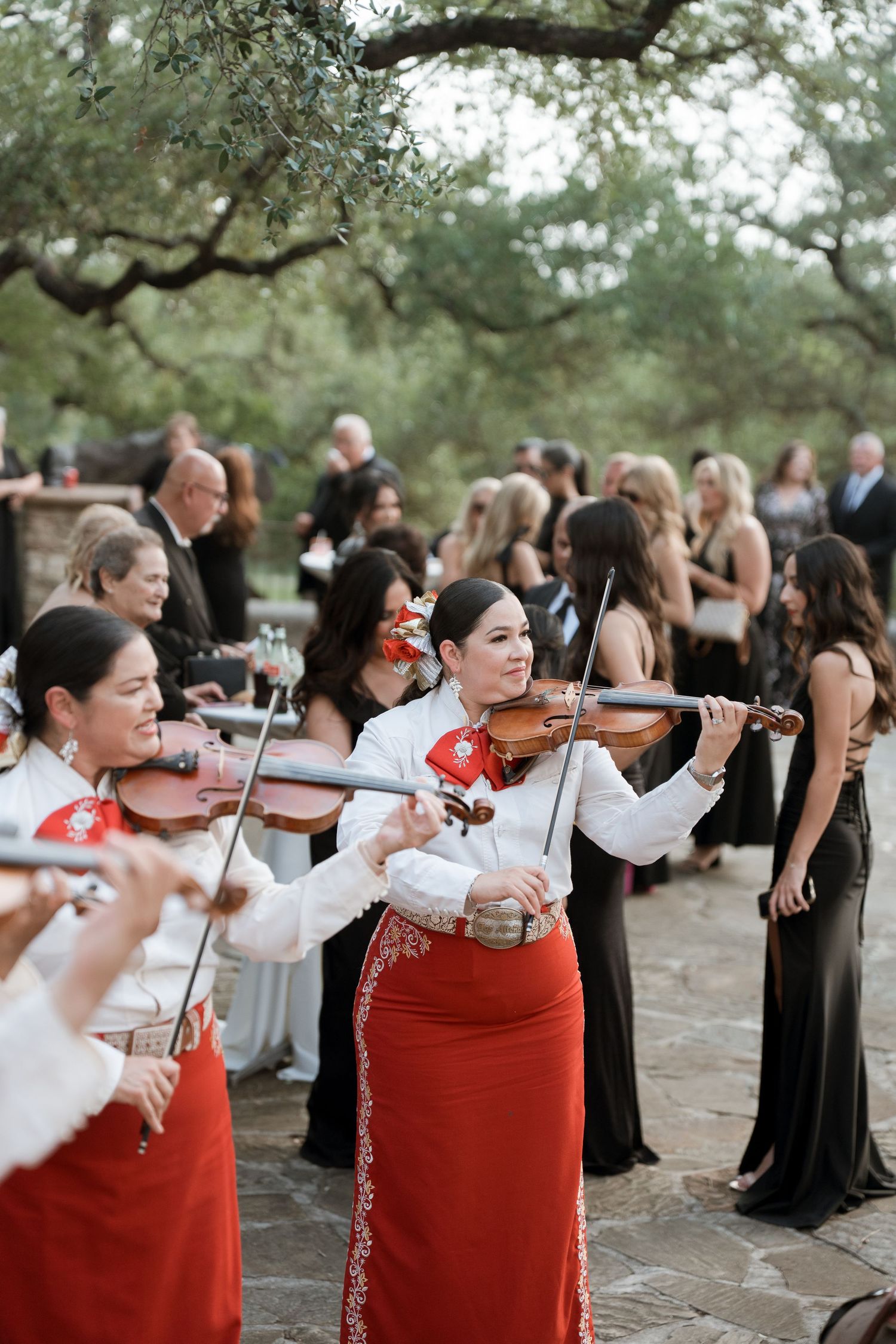 lost mission wedding venue chapel mariachis