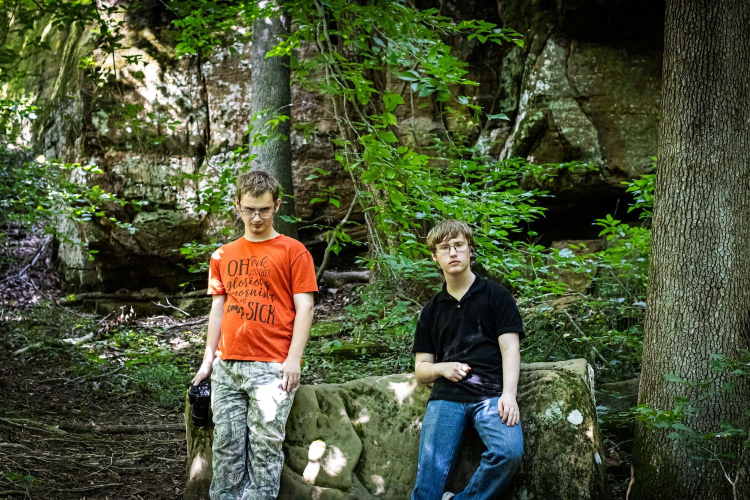 Cinematic outdoor portrait session in the woods of Kentucky by Senbon Studio