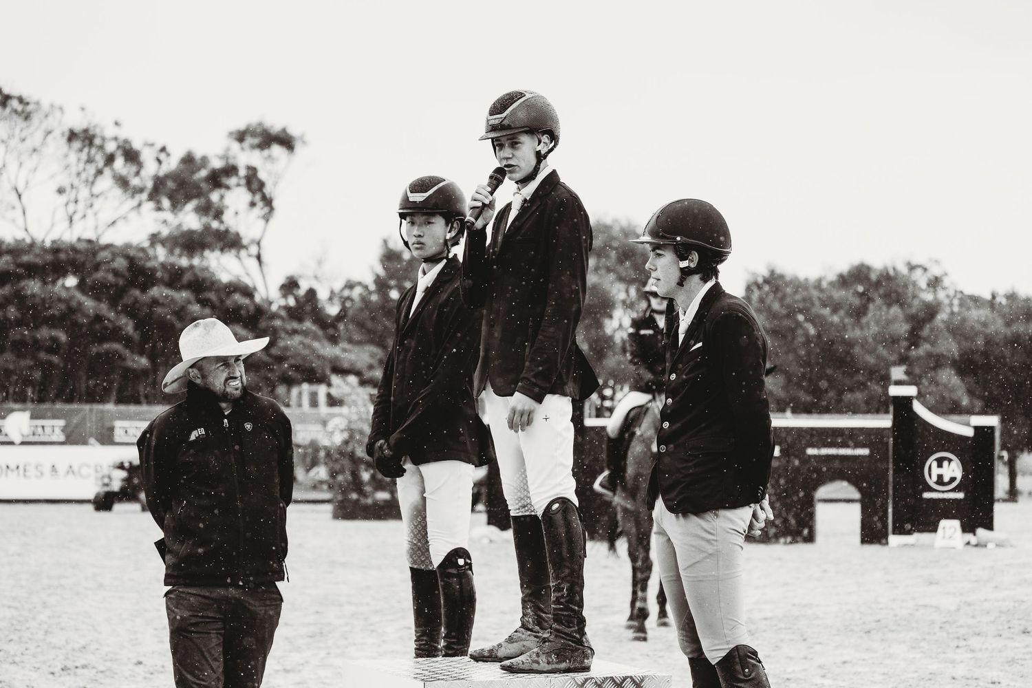australian jumping championships presentation boneo park