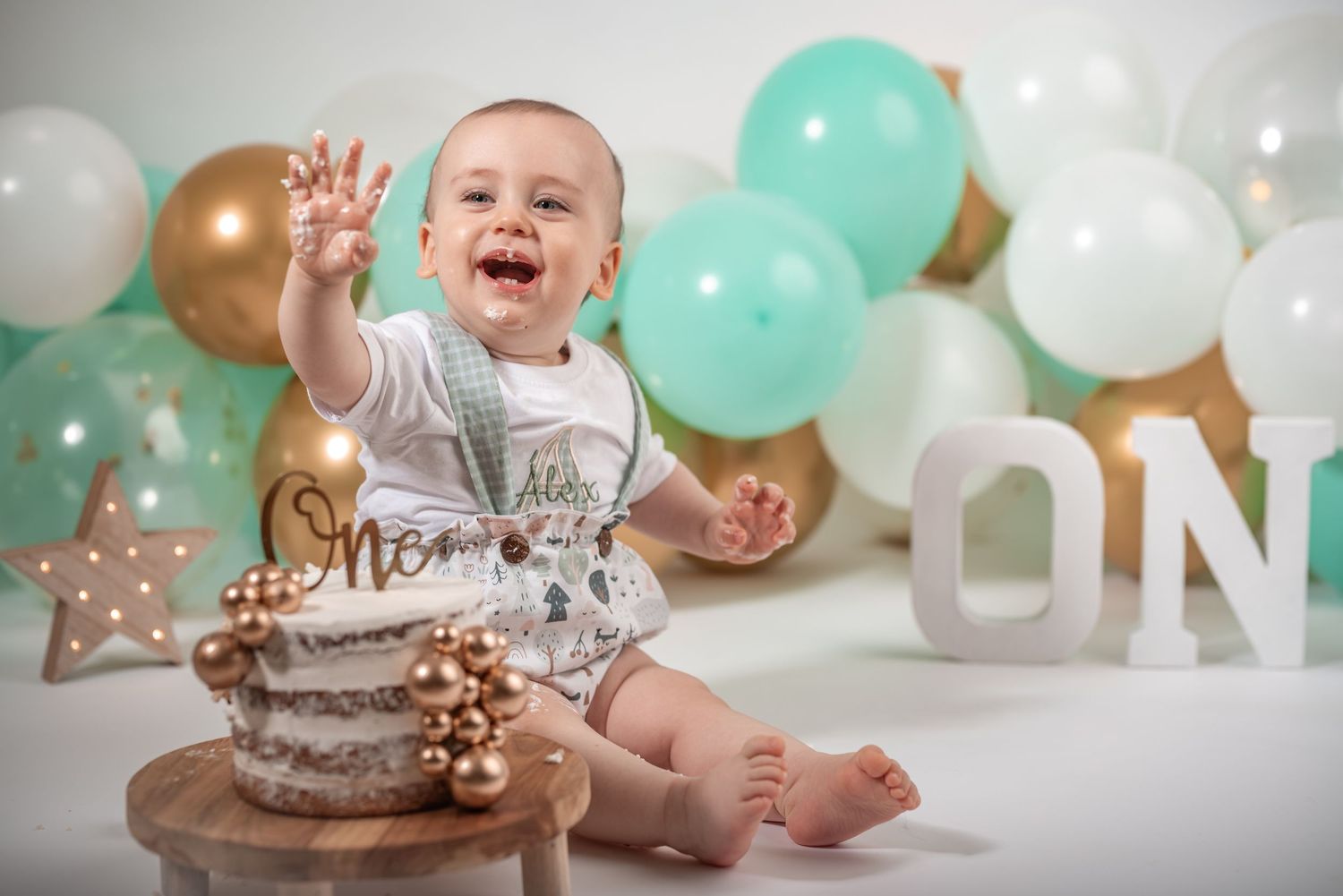 Fotografia Smash Cake en Toledo | AnaVillamuelas Fotografía