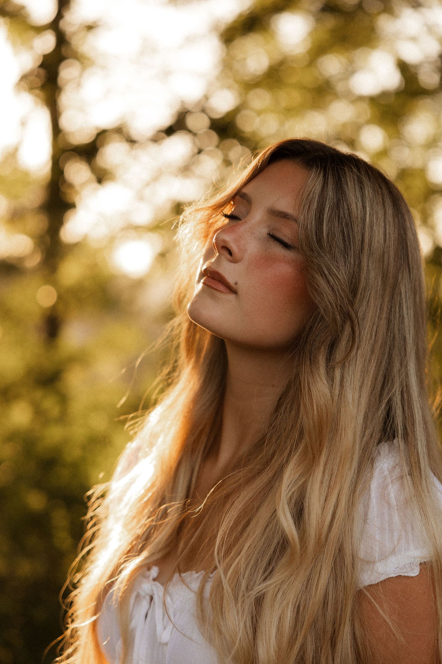 Backlit outdoor portrait in Middle Tennessee