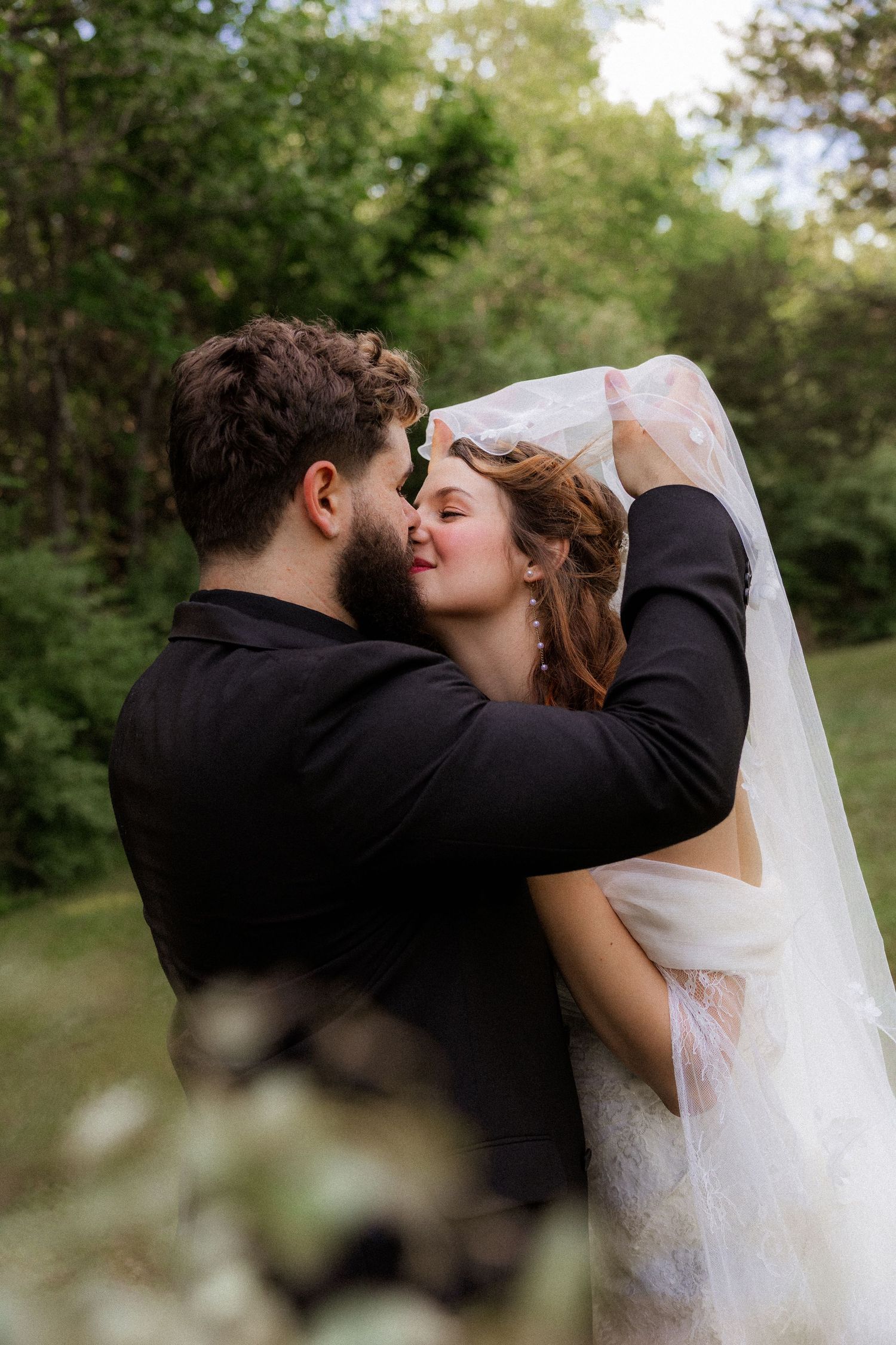 nostalgic veil lifting wedding photo in Middle Tennessee