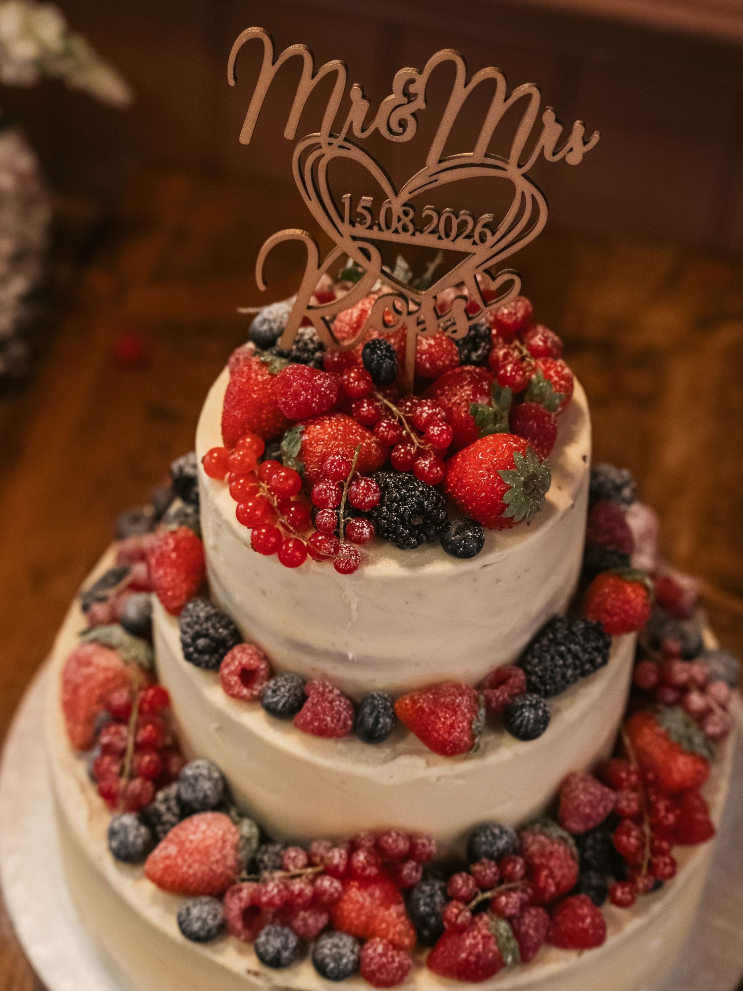 Semi naked wedding cake