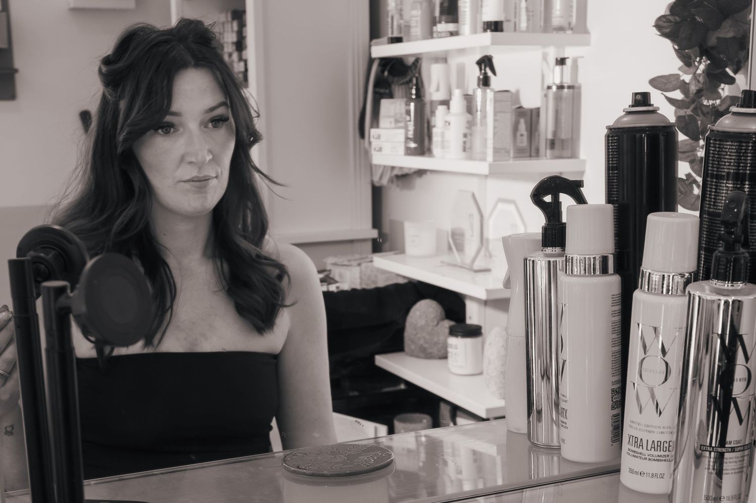 Hairdresser mirror shot personal branding