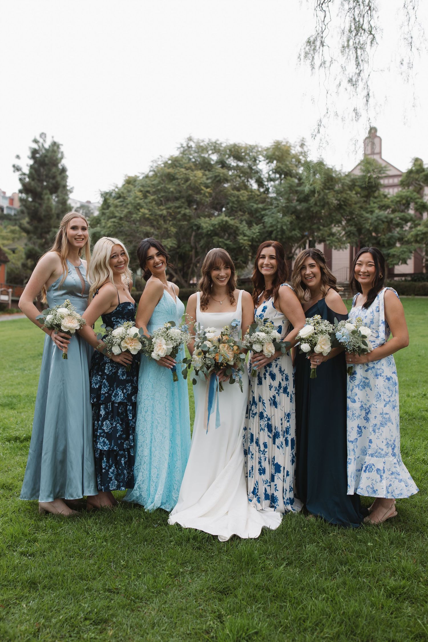 San Diego’s guide to DIY wedding flowers for gorgeous, personalized arrangements.
