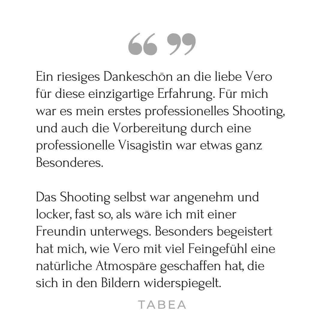 A customer testimonial in German text displayed in gray with quotation marks on a white background.