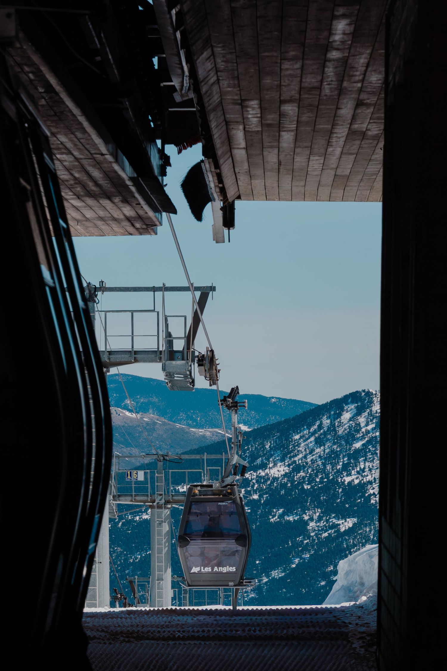 Wedding, Portrait, Family, Lifestyle, Engagement, Graduation, Real Estate, Business Branding, Ski Resort, Hotel, Photographer, Photography