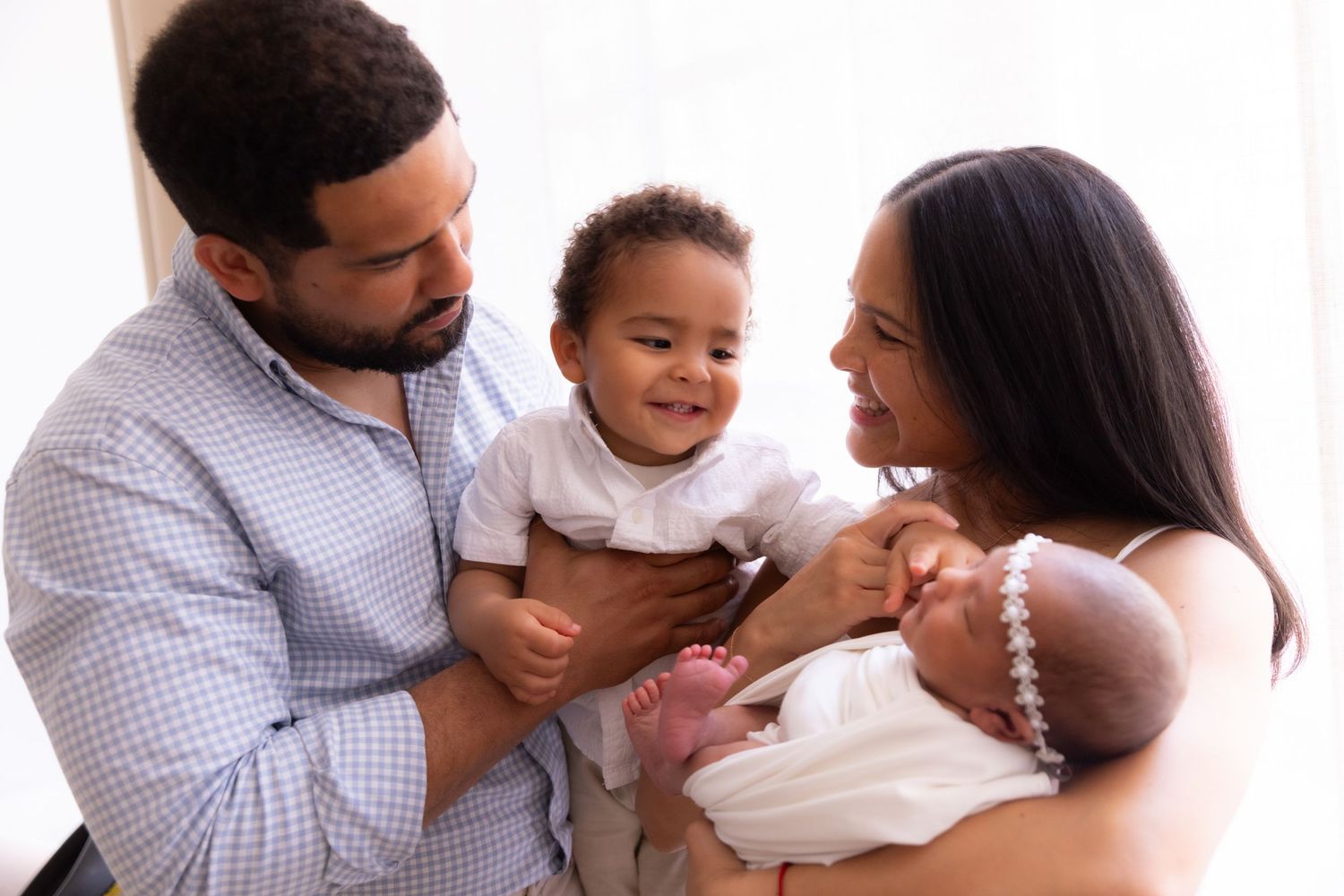 In-studio and on-location newborn, maternity, baby, and child lifestyle sessions.