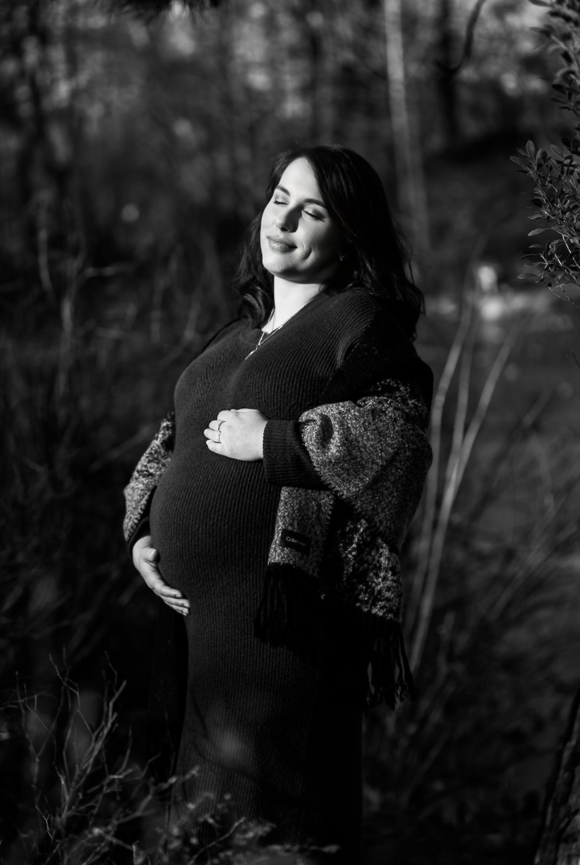 New Jersey-based photographer specializing in newborn, family and maternity portraits. Best Photographer NJ.