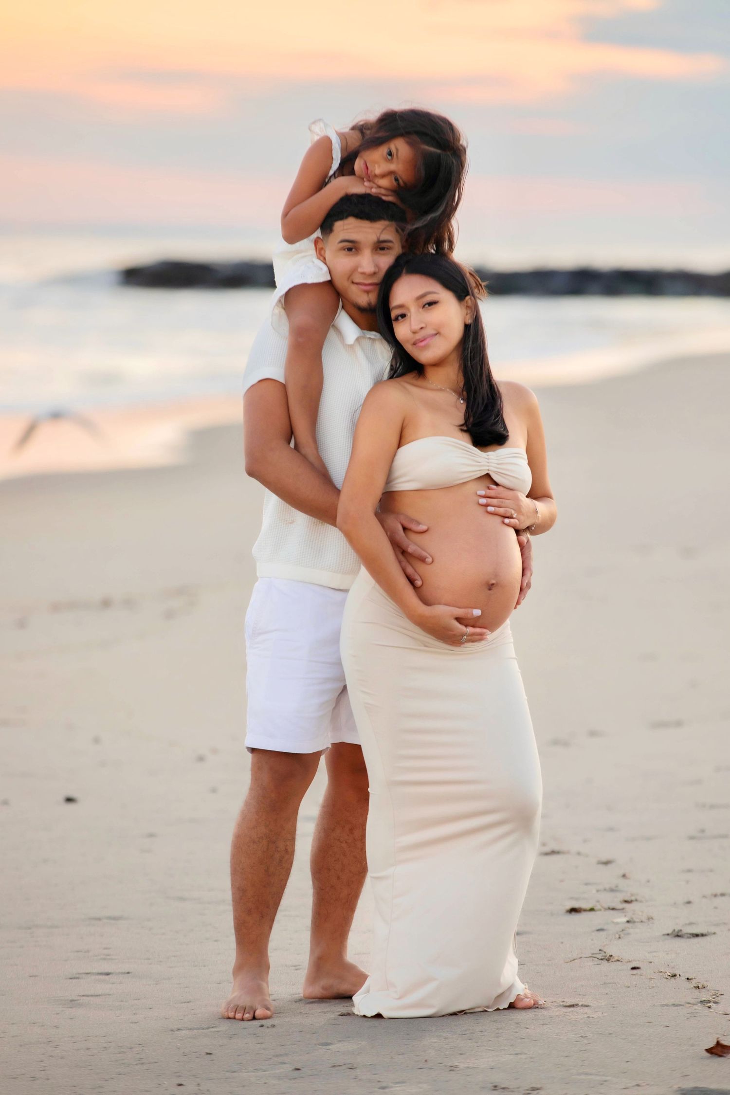 New Jersey-based photographer specializing in newborn, family and maternity portraits. Best Photographer NJ.
