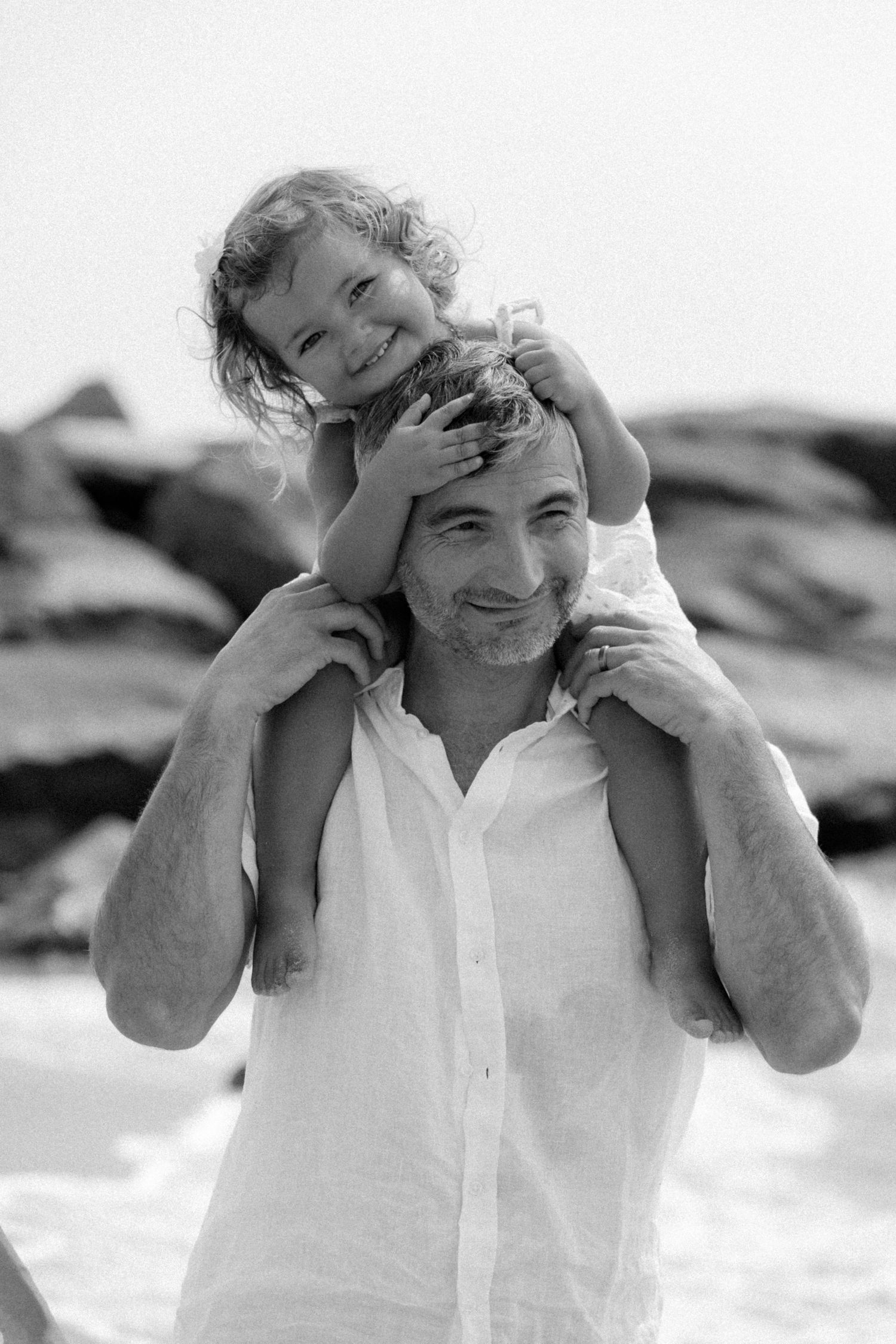 Family beach photoshoot New York.