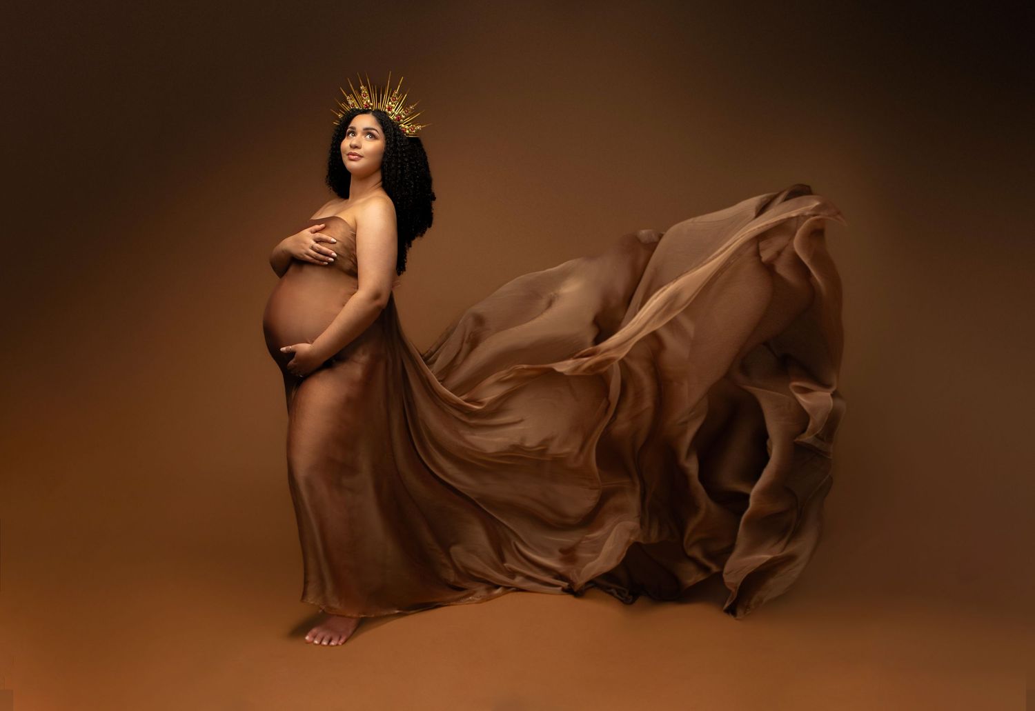 Top studio pregnancy photography in New Jersey/ New York. Outfits provided.