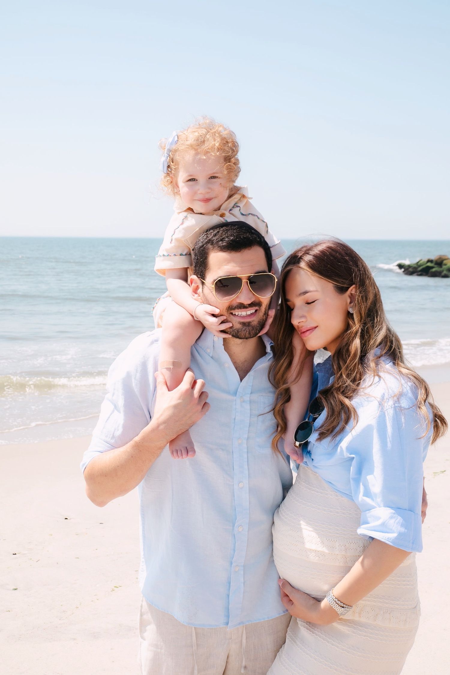 New Jersey-based photographer specializing in newborn and family portraits. Best Photographer NJ.