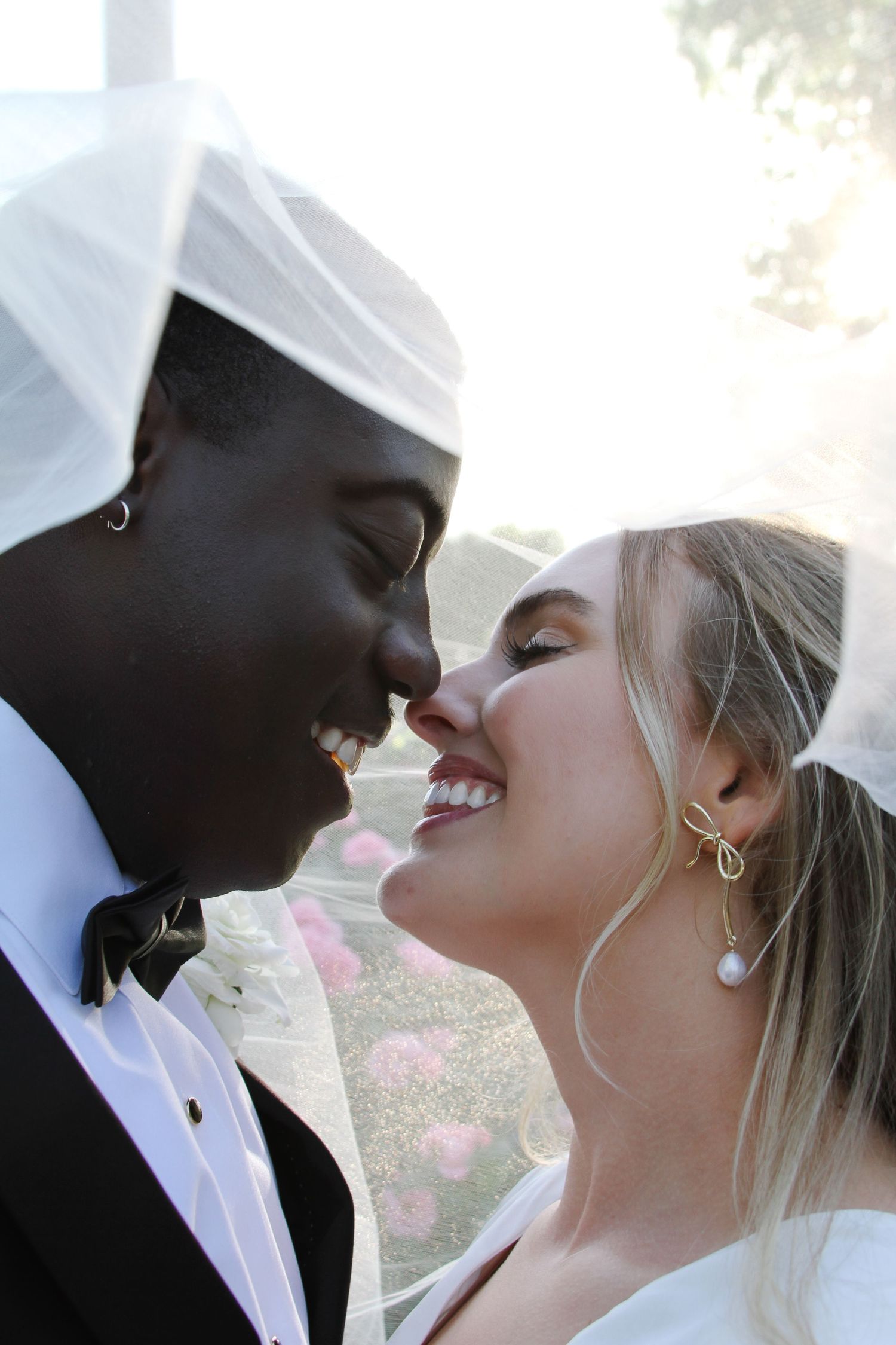 Close-up artistic sequence of a romantic bride and groom sharing an intimate moment in bright sunlight.