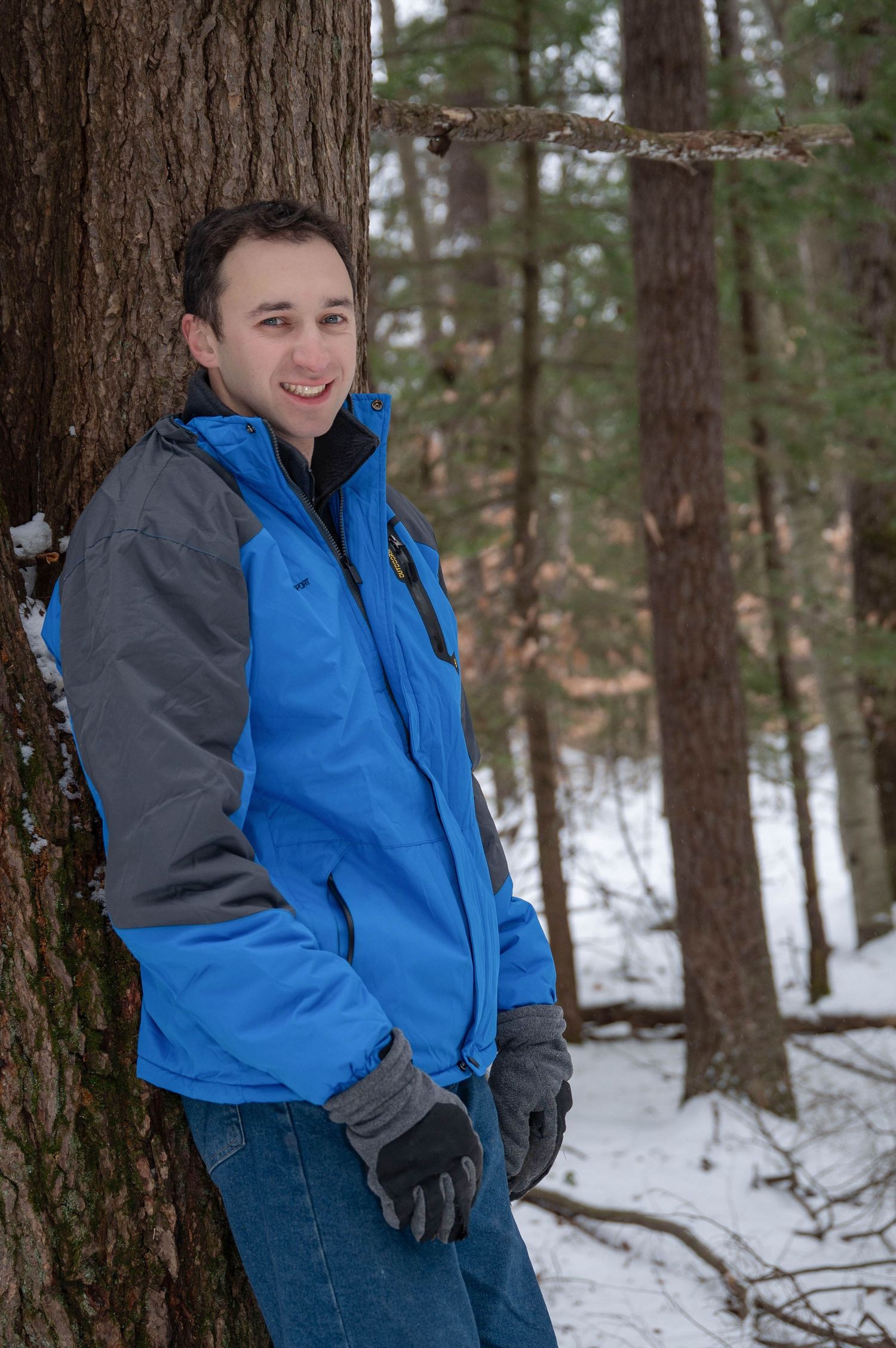Kyle Petrillo, the lead photographer and founder of KPetrillo Images posing for a winter photo.