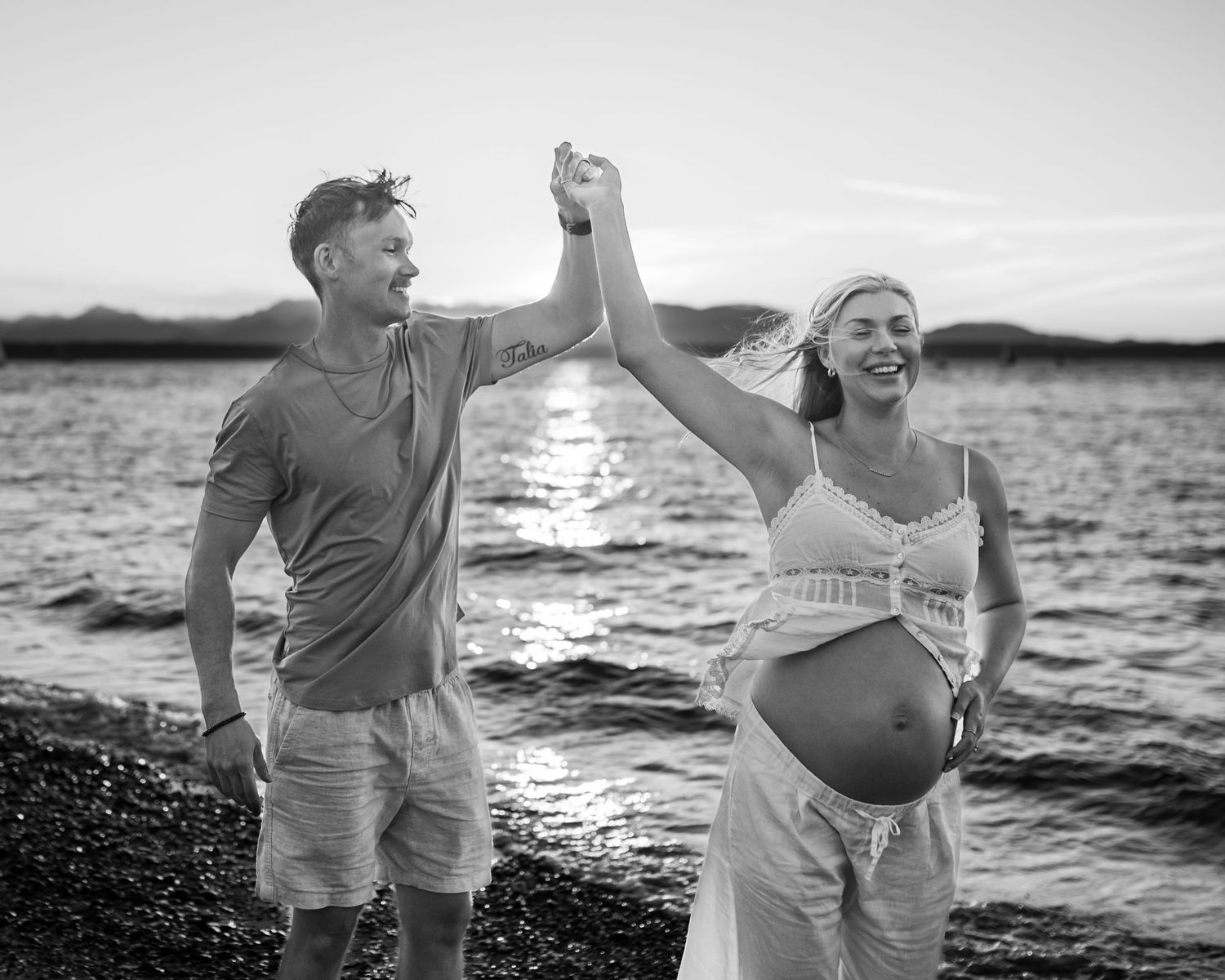 husband and wife maternity