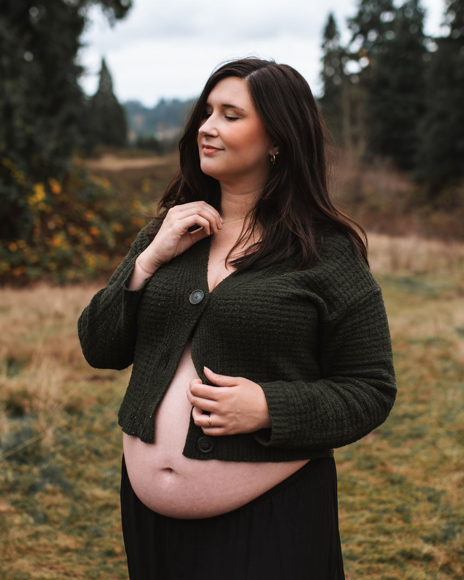 solo shot of a pregnant woman during her maternity session