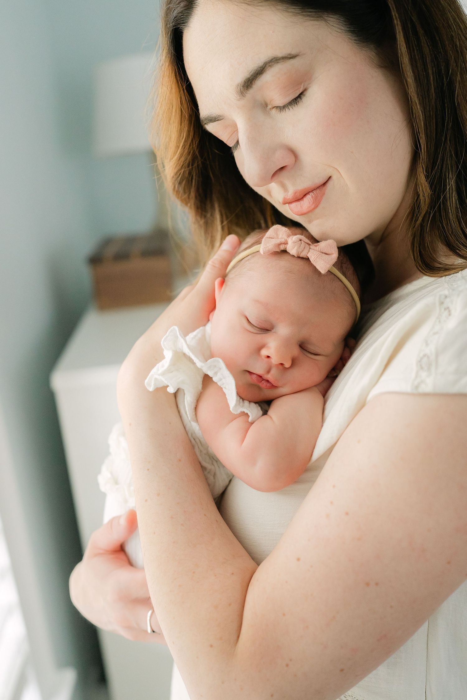 oakland county moms, oakland county newborn photographer, rochester hills newborn photographer, troy moms, birmingham mi photographer