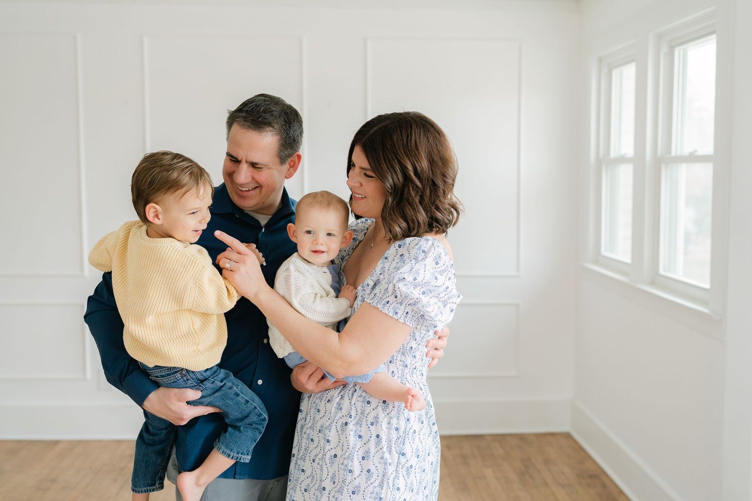 metro Detroit family photographer, oakland county family photographer, troy family photographer, michigan family photographer, royal oak