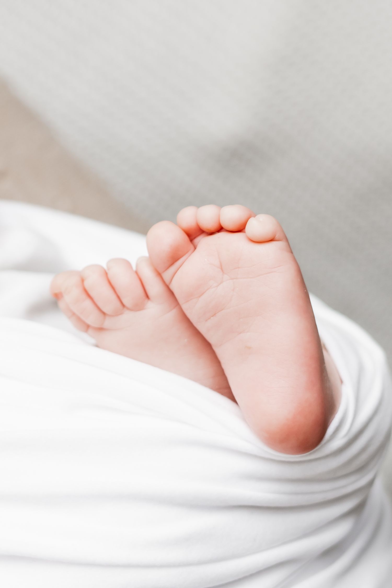 Newborn Homestory Allgäu natürliches Babyfoto