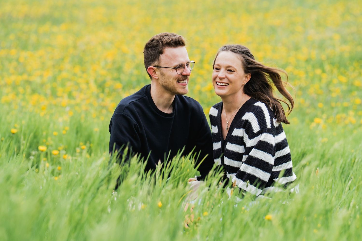 Outdoor Familienshooting Allgäu Löwenzahnzeit