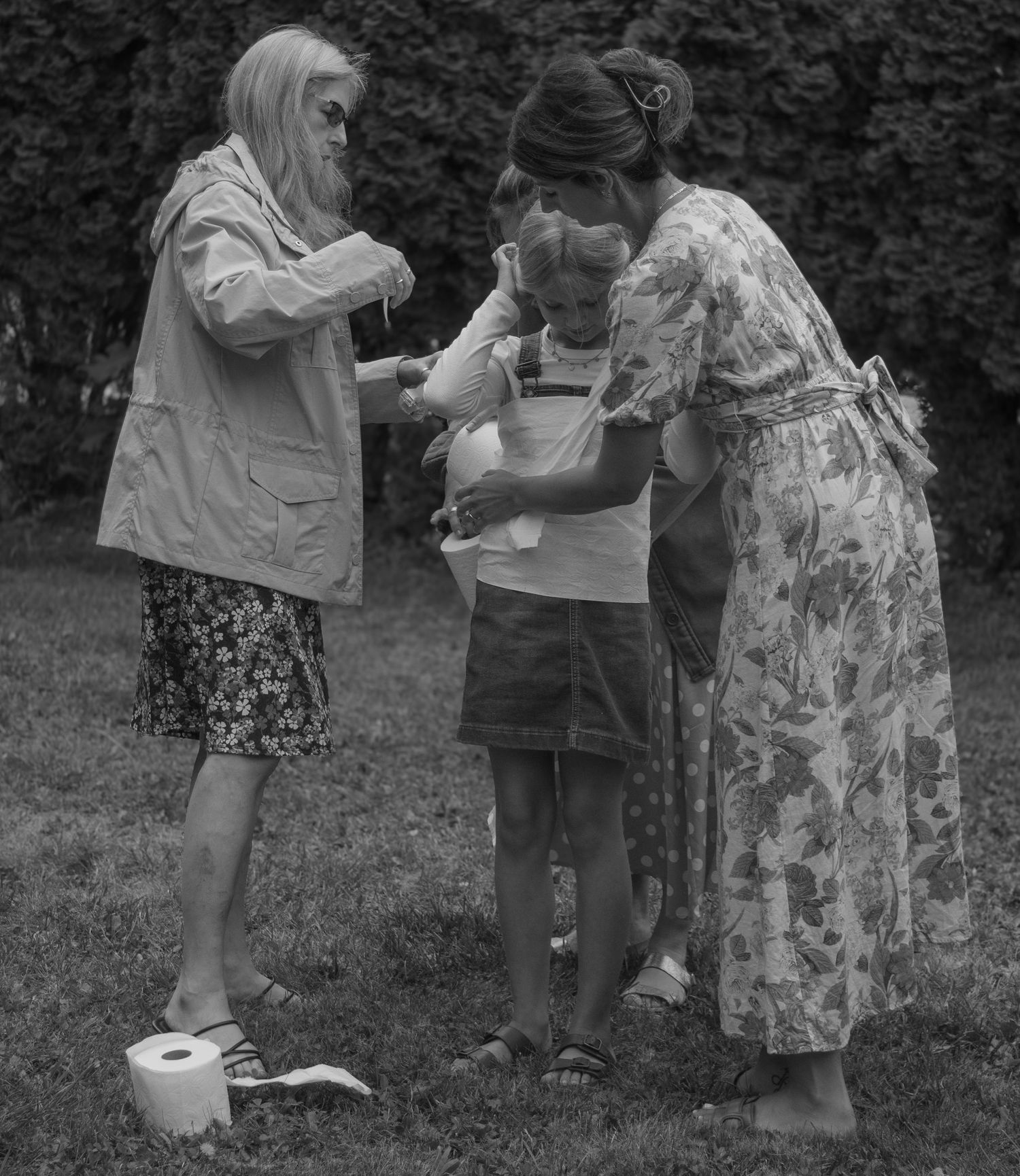 family playing game at bridal shower