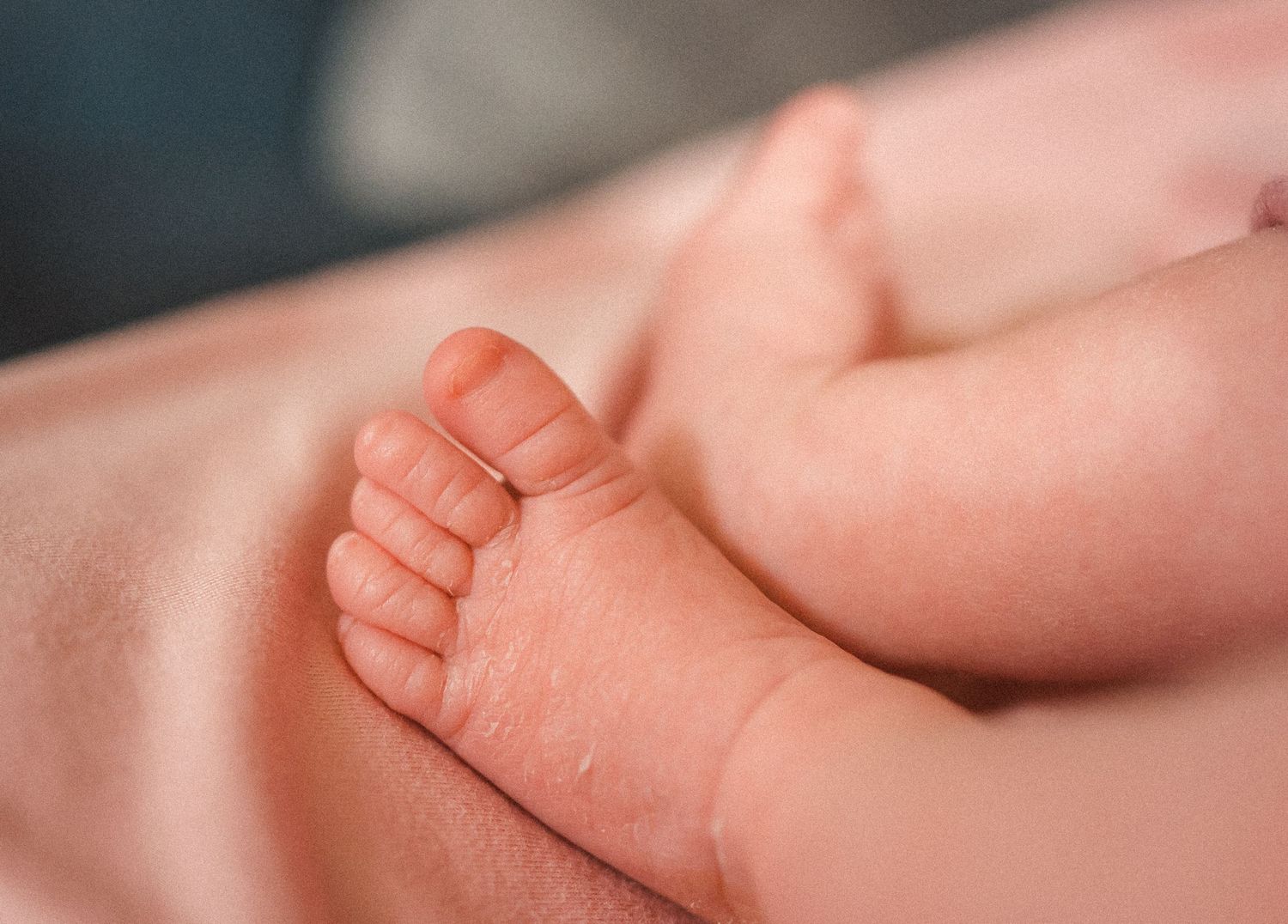 Little toes