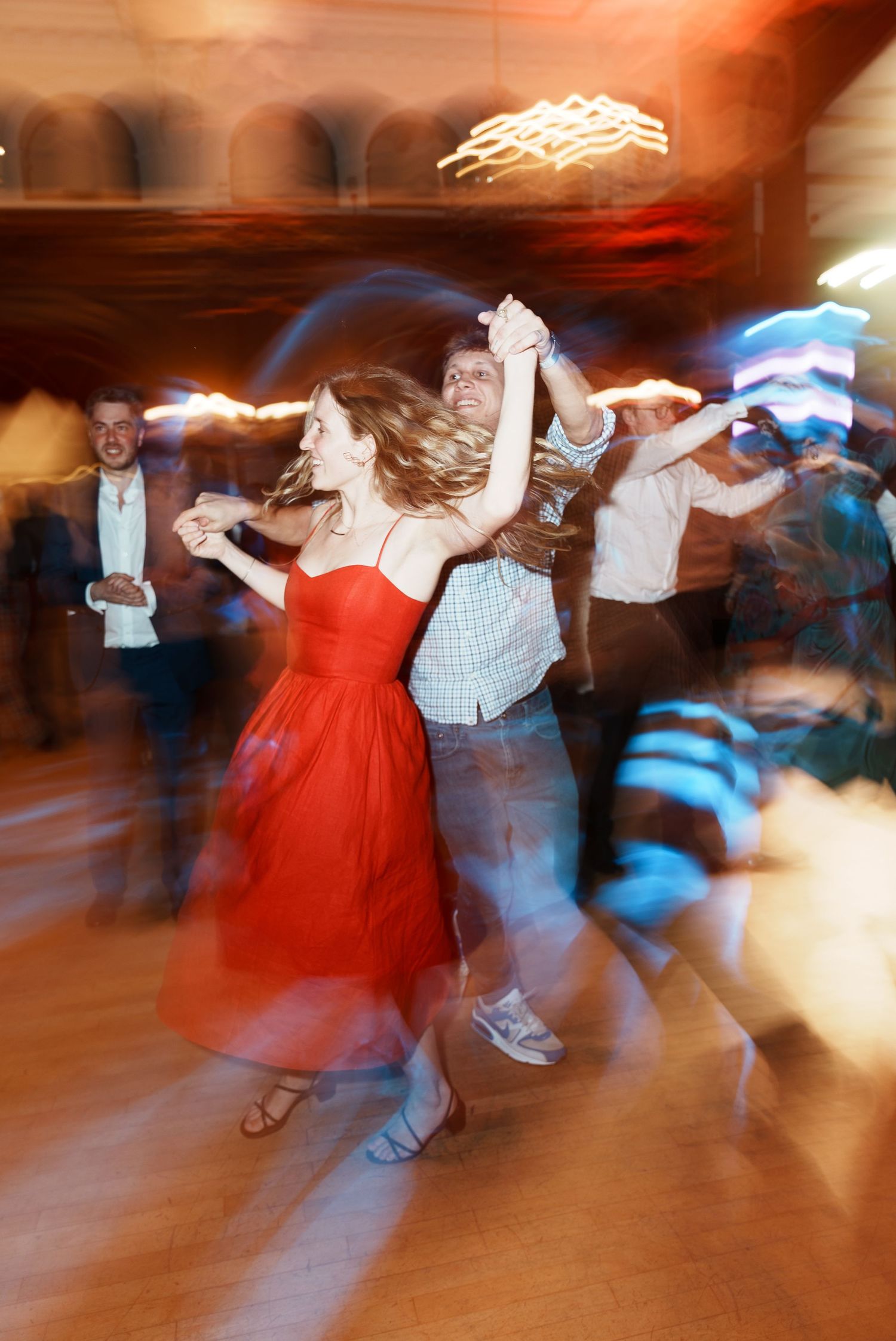 Wedding dancing photograph
