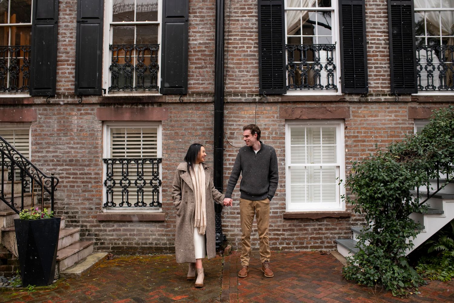 Winter engagement photos in downtown Savannah historic district.