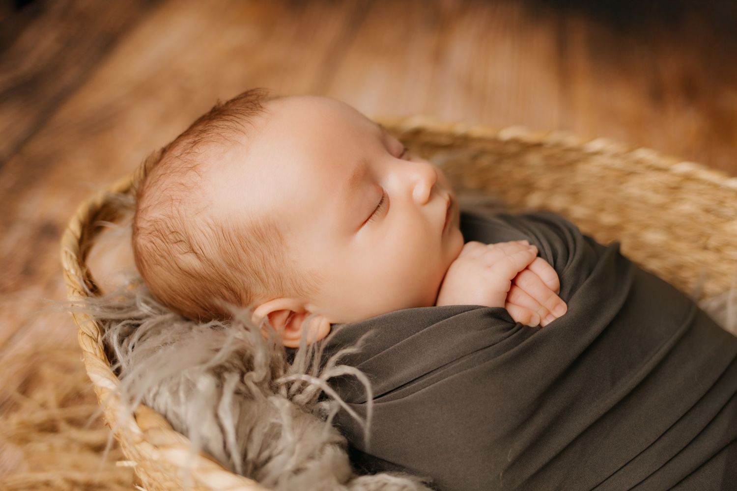 Kansas City Newborn Photography - in home!