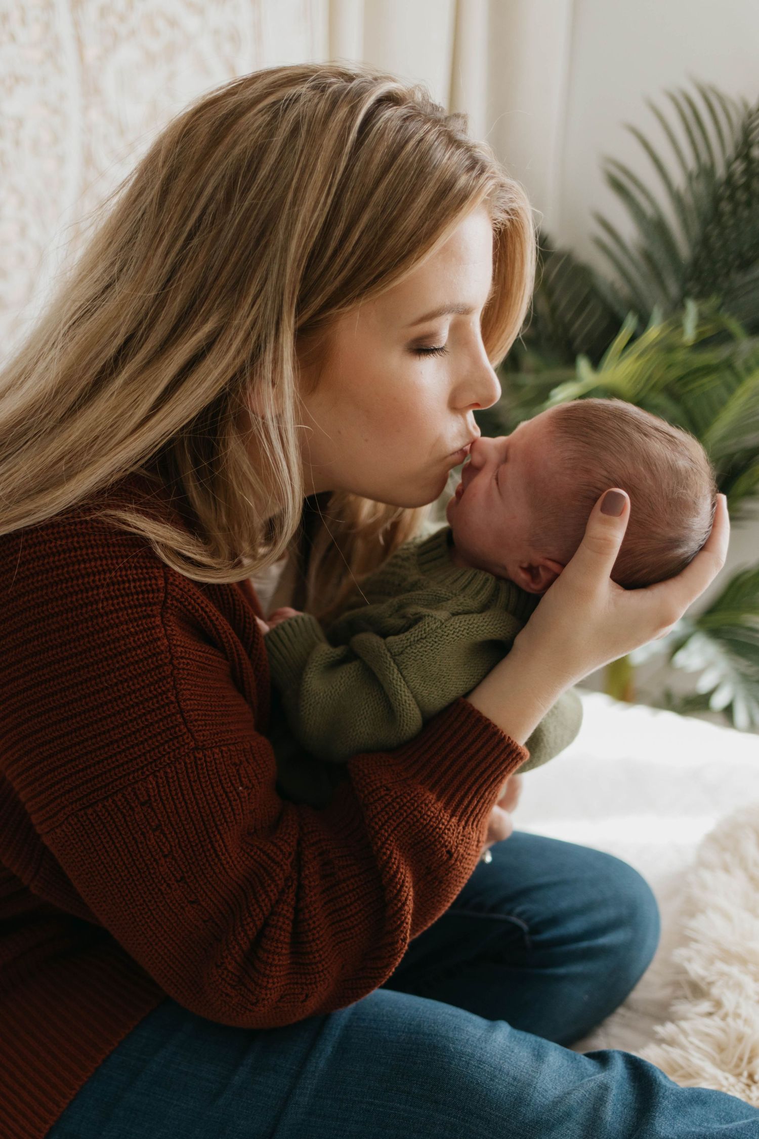 Kansas City Newborn Photography - in home!