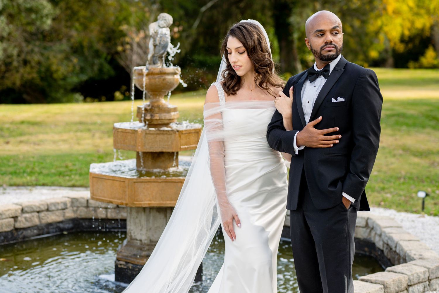 Virginia wedding photographer specializing in elegant, true-to-color wedding photography for couples across Virginia, Washington DC, and Mar