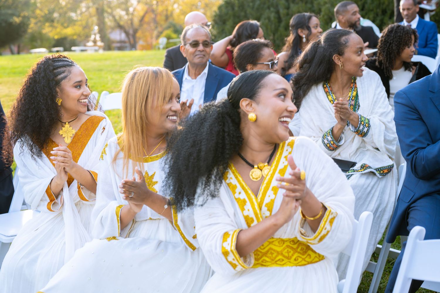 Virginia wedding photographer specializing in elegant, true-to-color wedding photography for couples across Virginia, Washington DC, and Mar