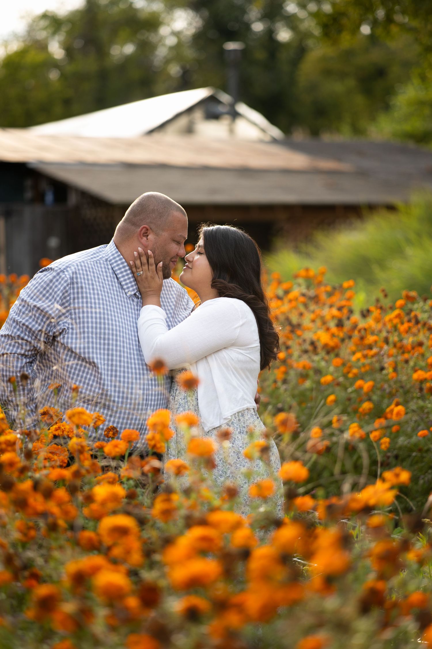Virginia wedding photographer specializing in elegant, true-to-color wedding photography for couples across Virginia, Washington DC, and Mar