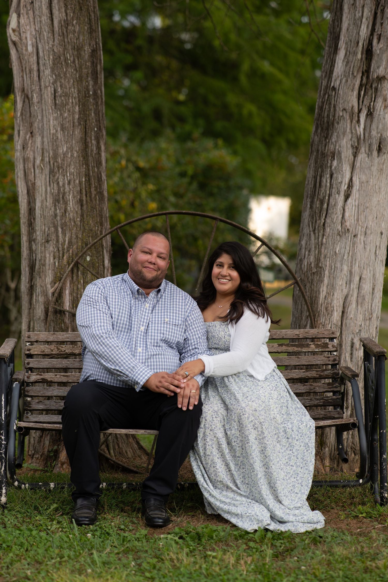 Virginia wedding photographer specializing in elegant, true-to-color wedding photography for couples across Virginia, Washington DC, and Mar