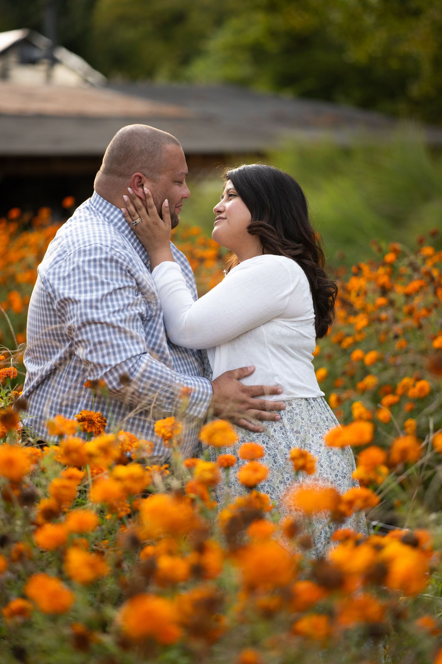 Virginia wedding photographer specializing in elegant, true-to-color wedding photography for couples across Virginia, Washington DC, and Mar
