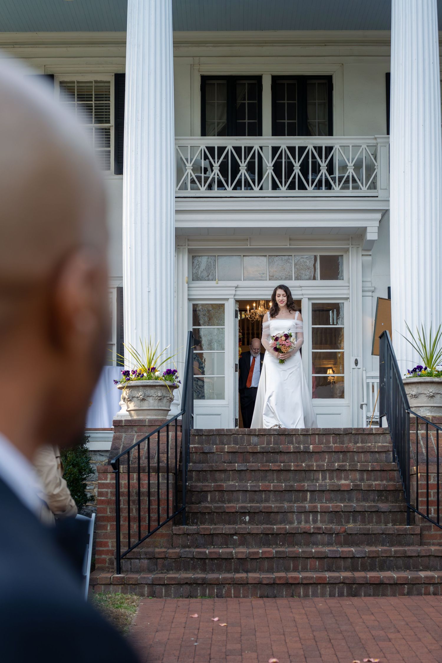 Virginia wedding photographer specializing in elegant, true-to-color wedding photography for couples across Virginia, Washington DC, and Mar