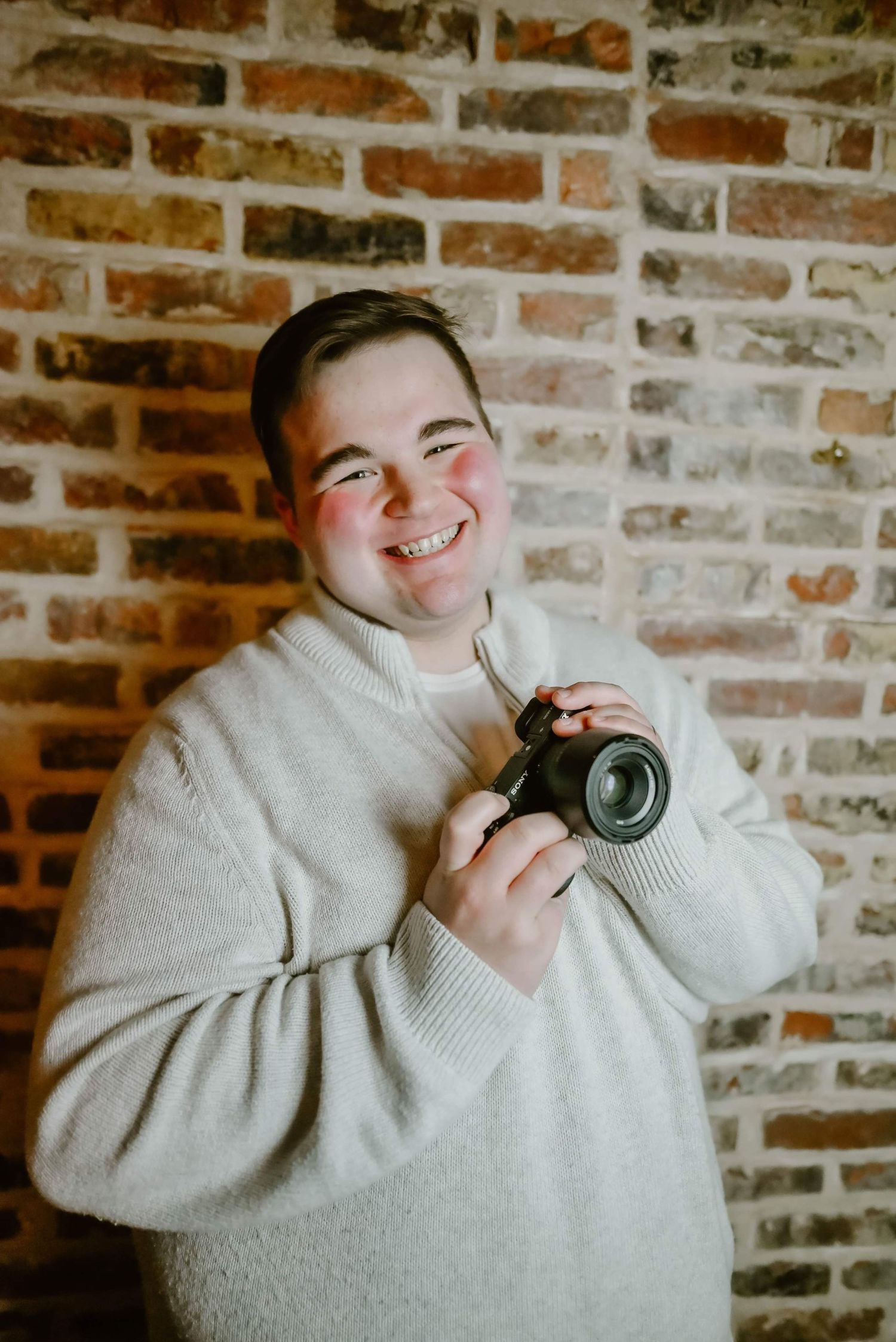 Tommy Headshot
