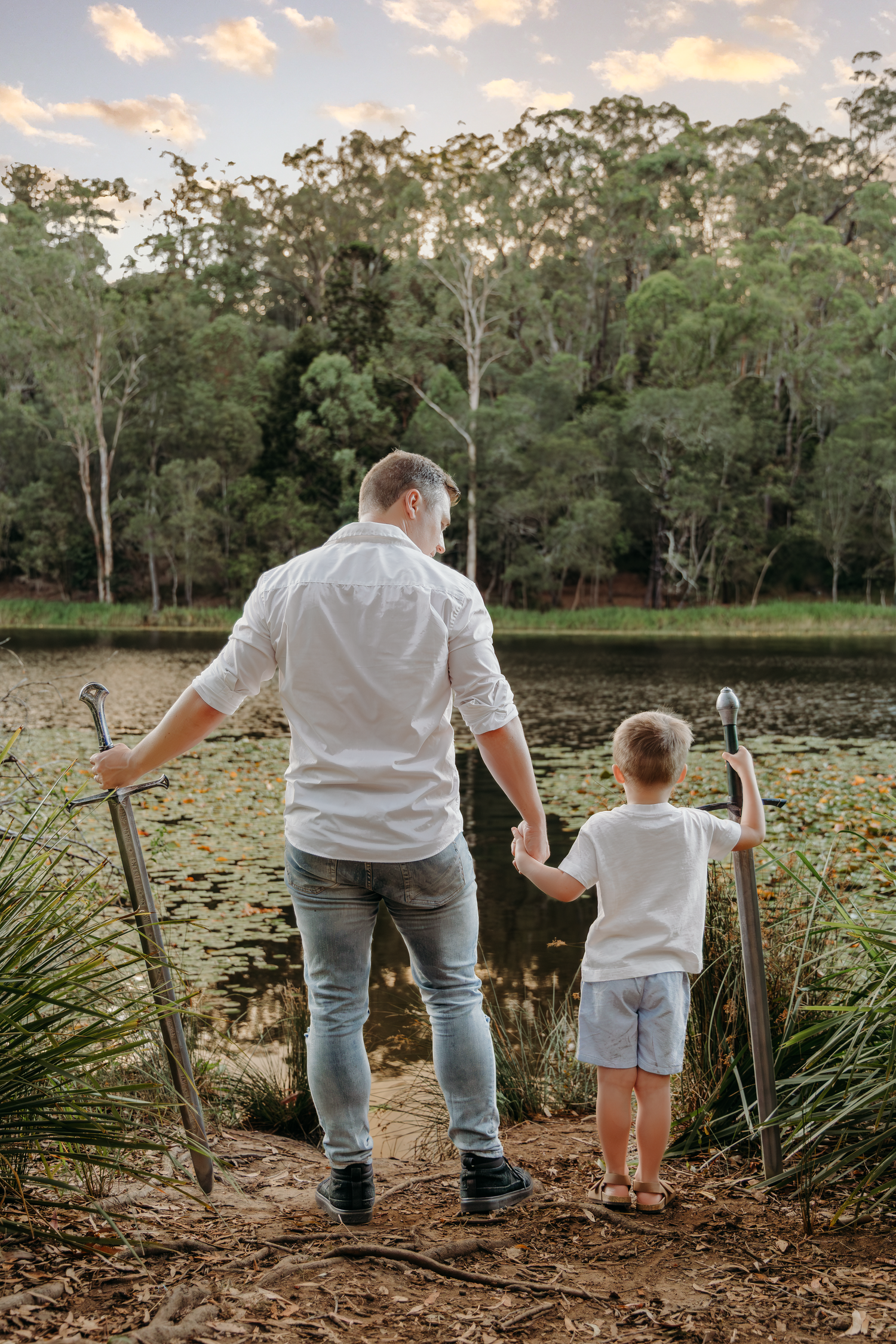 Wild Moon Lens, Father and Child