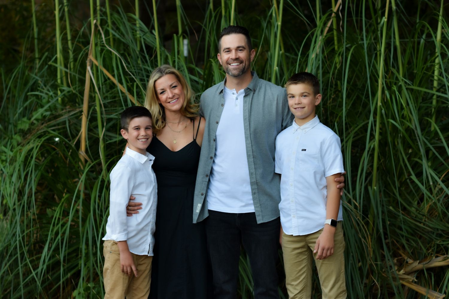 Beautiful West county family enjoy time in the yard in portrait by Sonoma county photographer smc shots